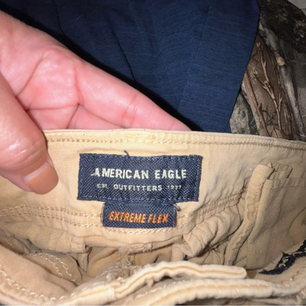 American Eagle Outfitters Khaki Extreme Flex Pants 29x32